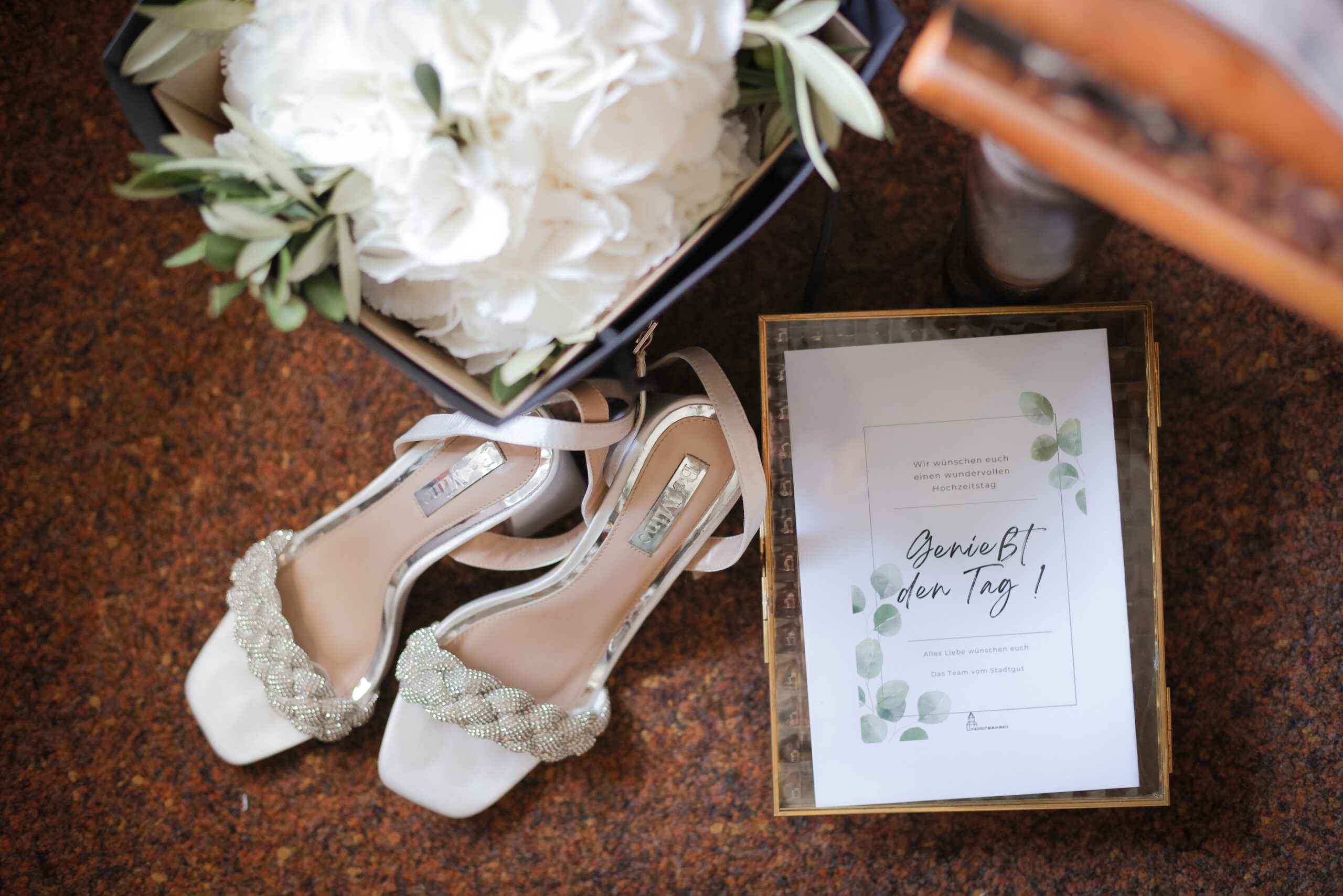 T 1184-014-kontrastfoto