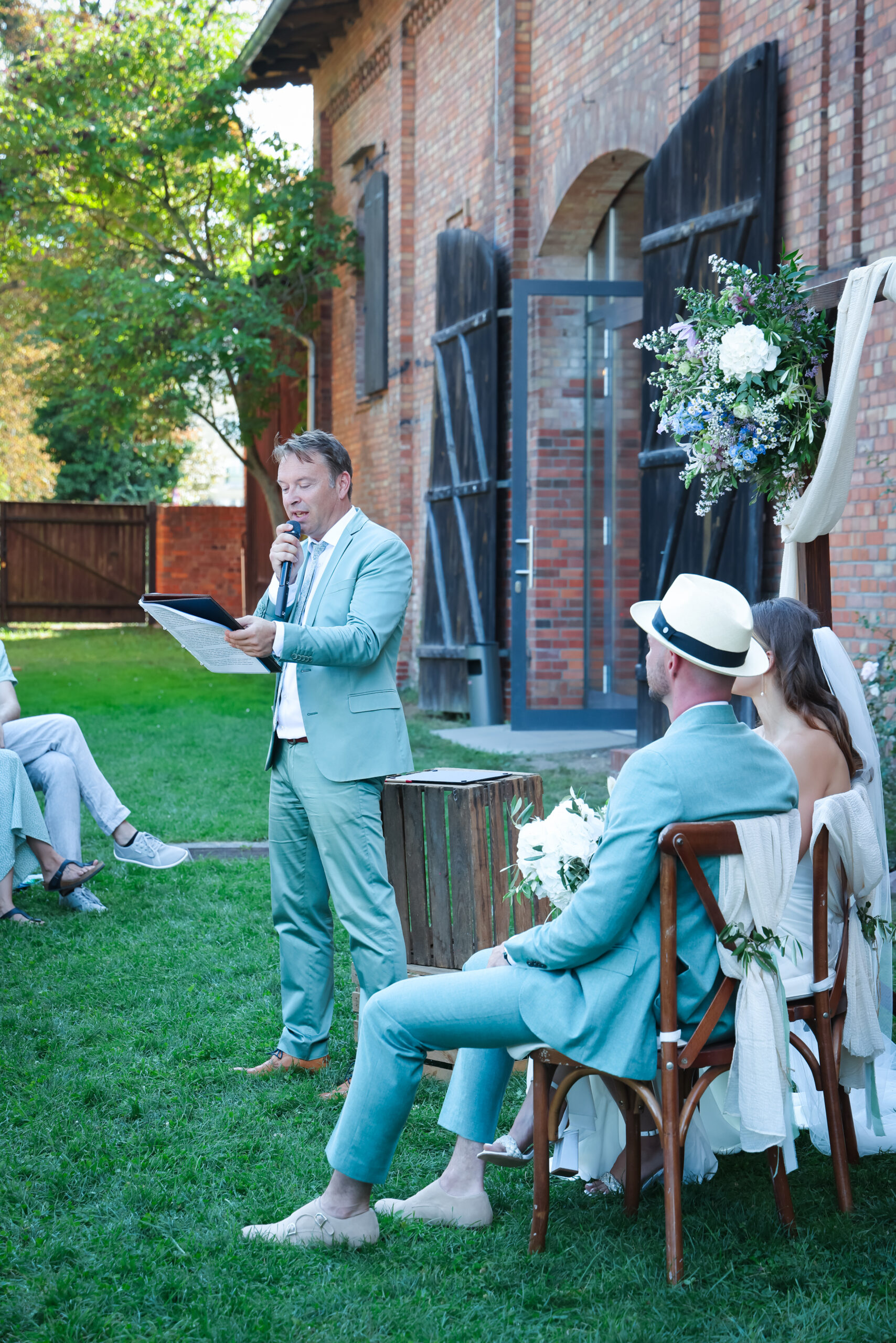 T 1184-205-kontrastfoto