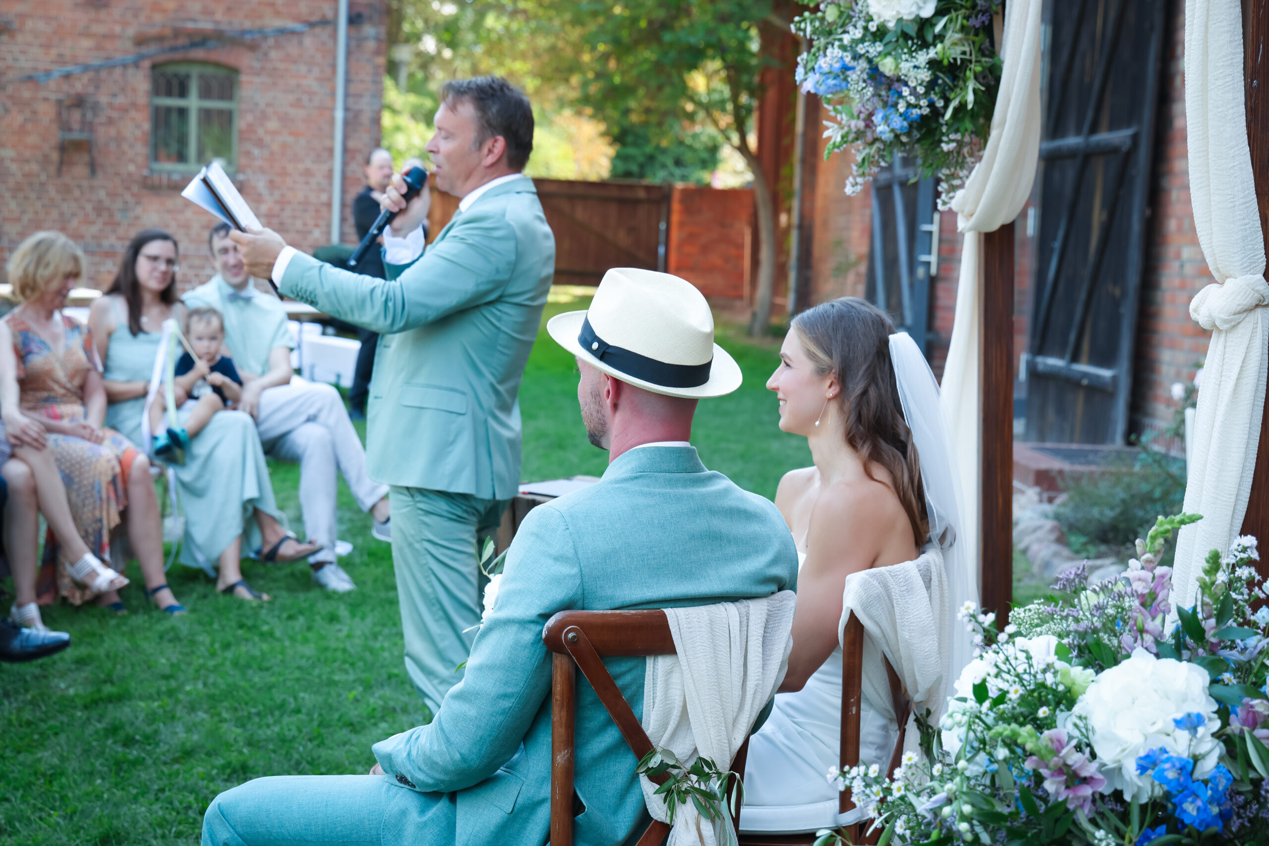 T 1184-214-kontrastfoto