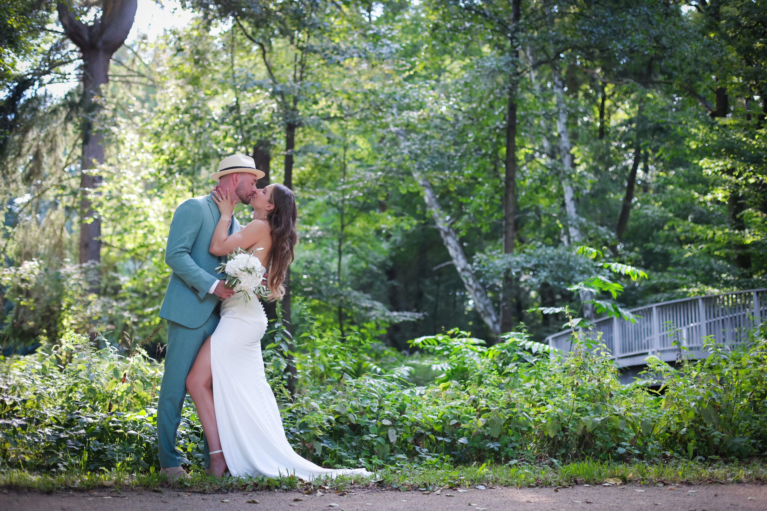 T 1184-556-kontrastfoto