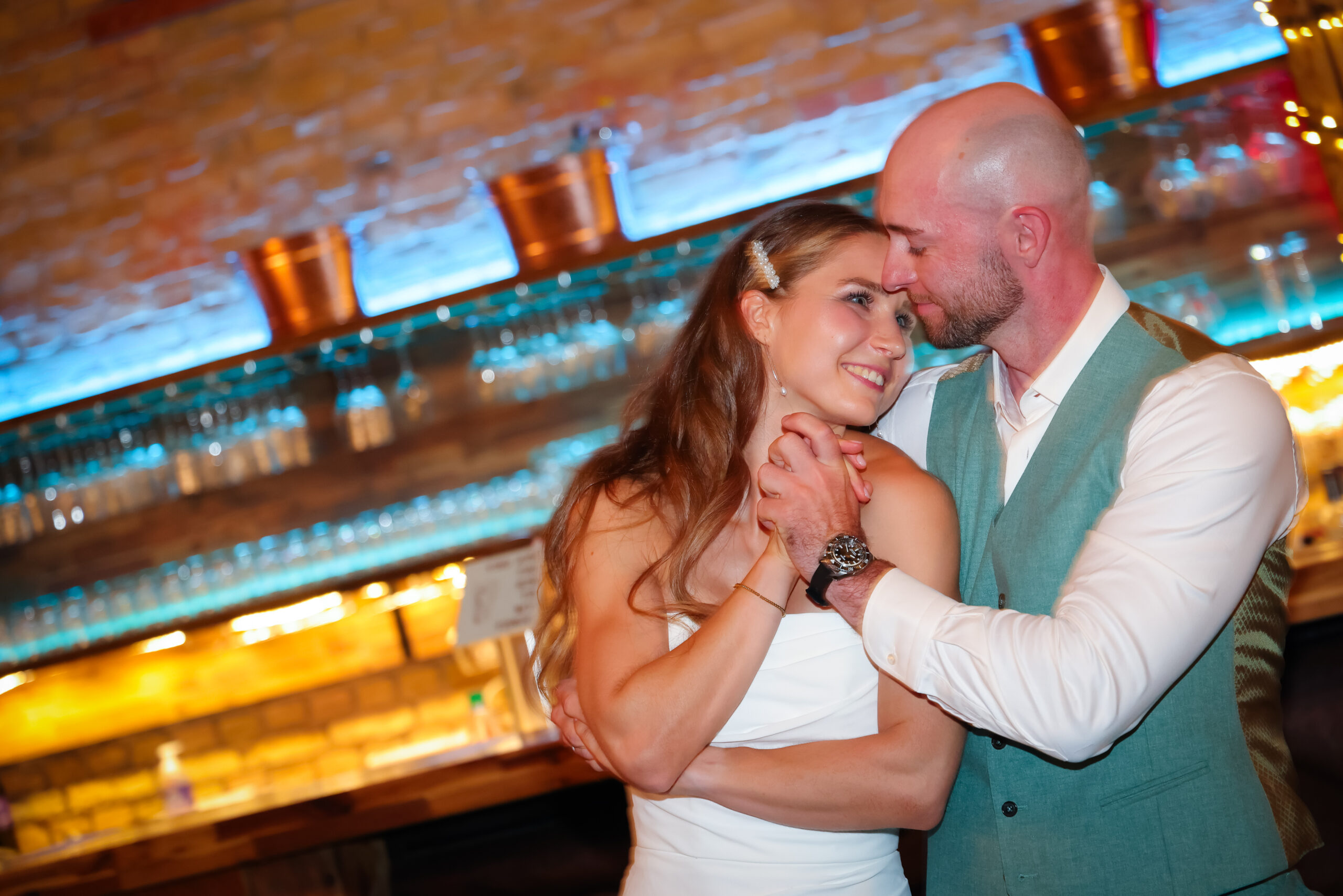 T 1184-695-kontrastfoto