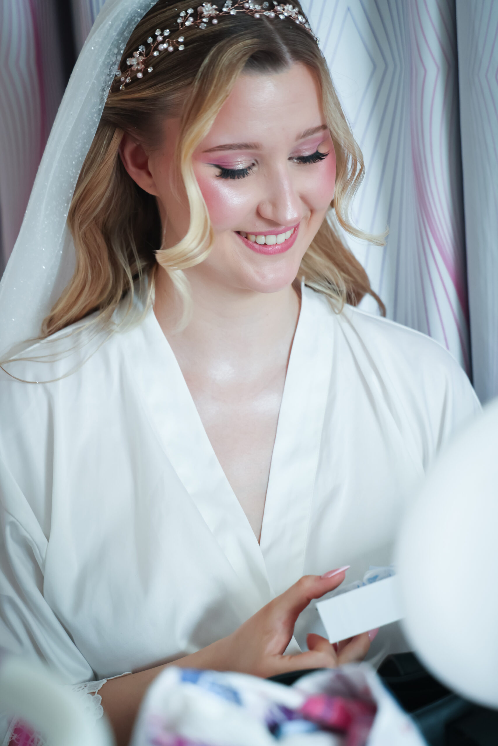 HZ280625JR-042-kontrastfoto