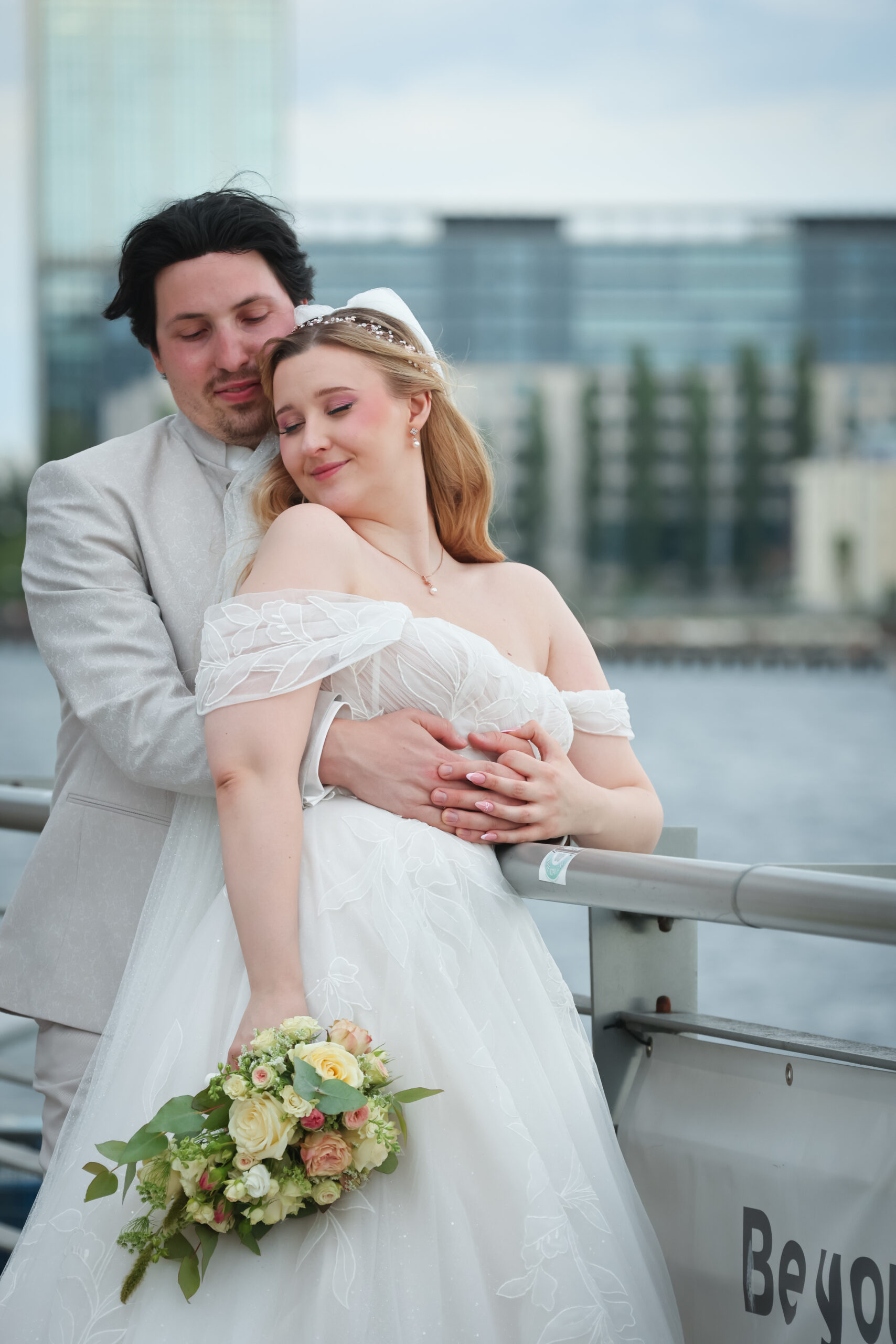 HZ280625JR-717-kontrastfoto