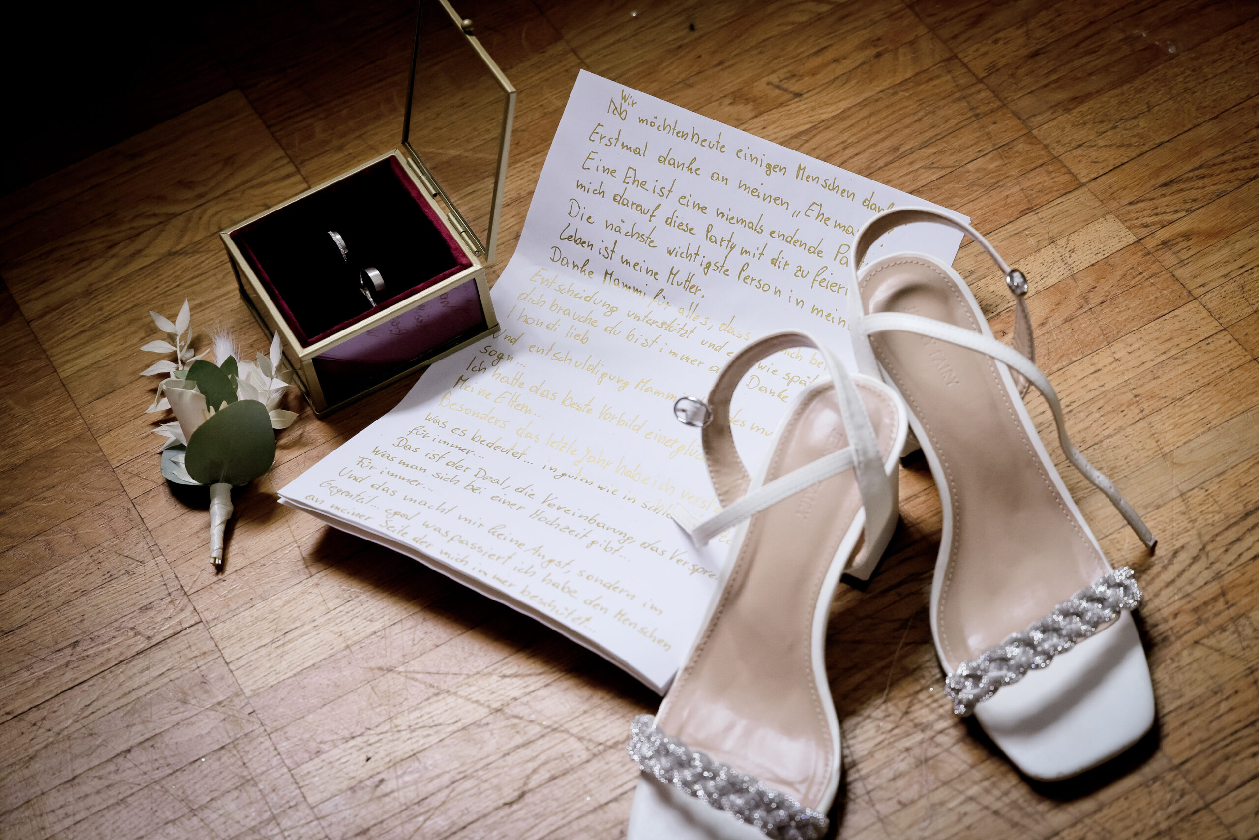 T 1167-0030-kontrastfoto